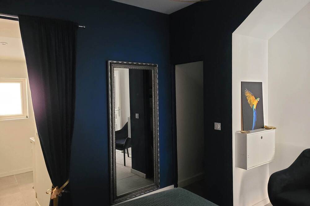 Entire apartment, Méridia - Localisation Exceptionnelle, Confort, Raffinement in Martigues, Istres region
