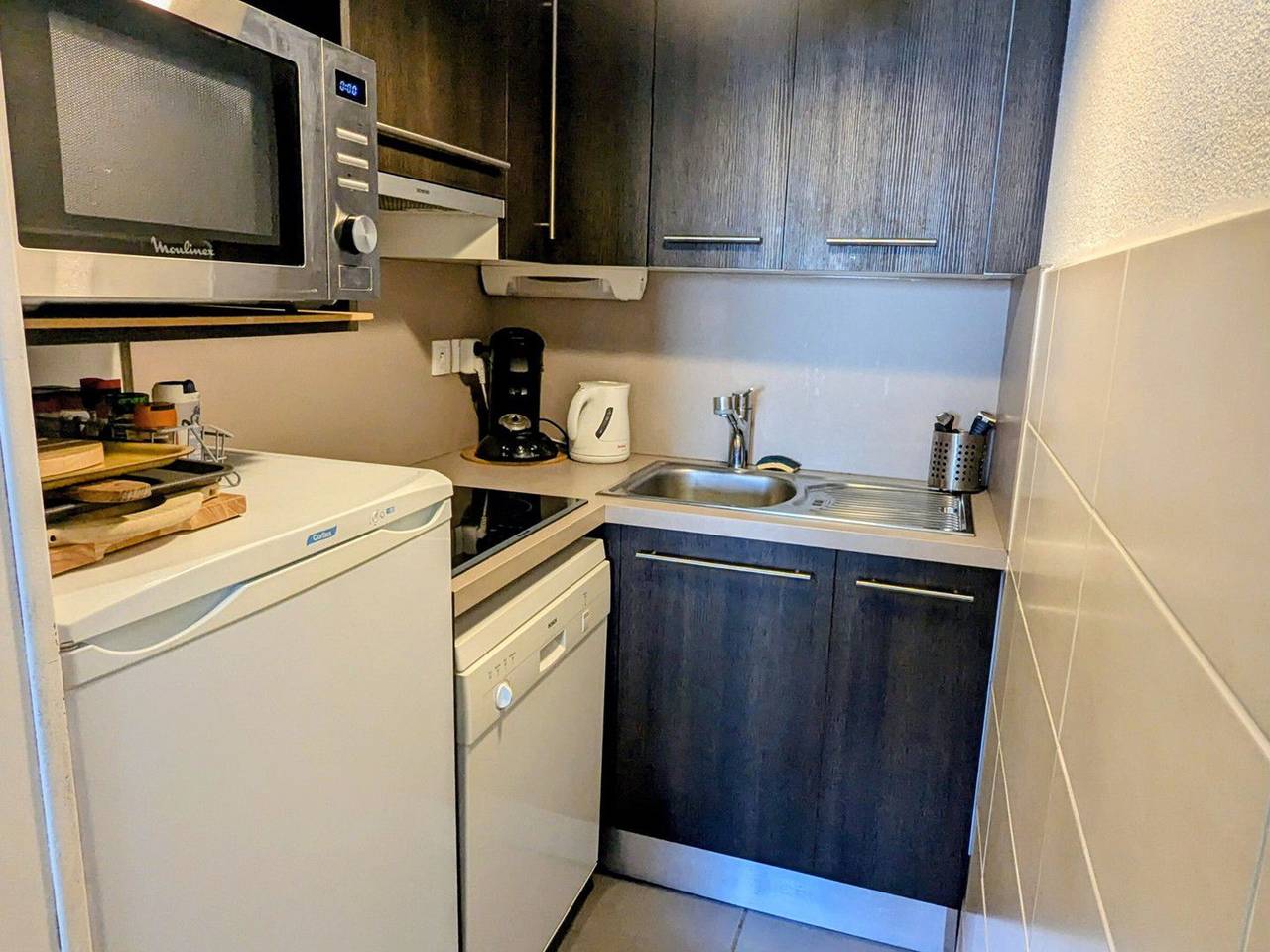 Apartamento entero, Apartamento de 3 piezas al pie de pistas con balcón y cocina americana in Prapoutel, Les Adrets