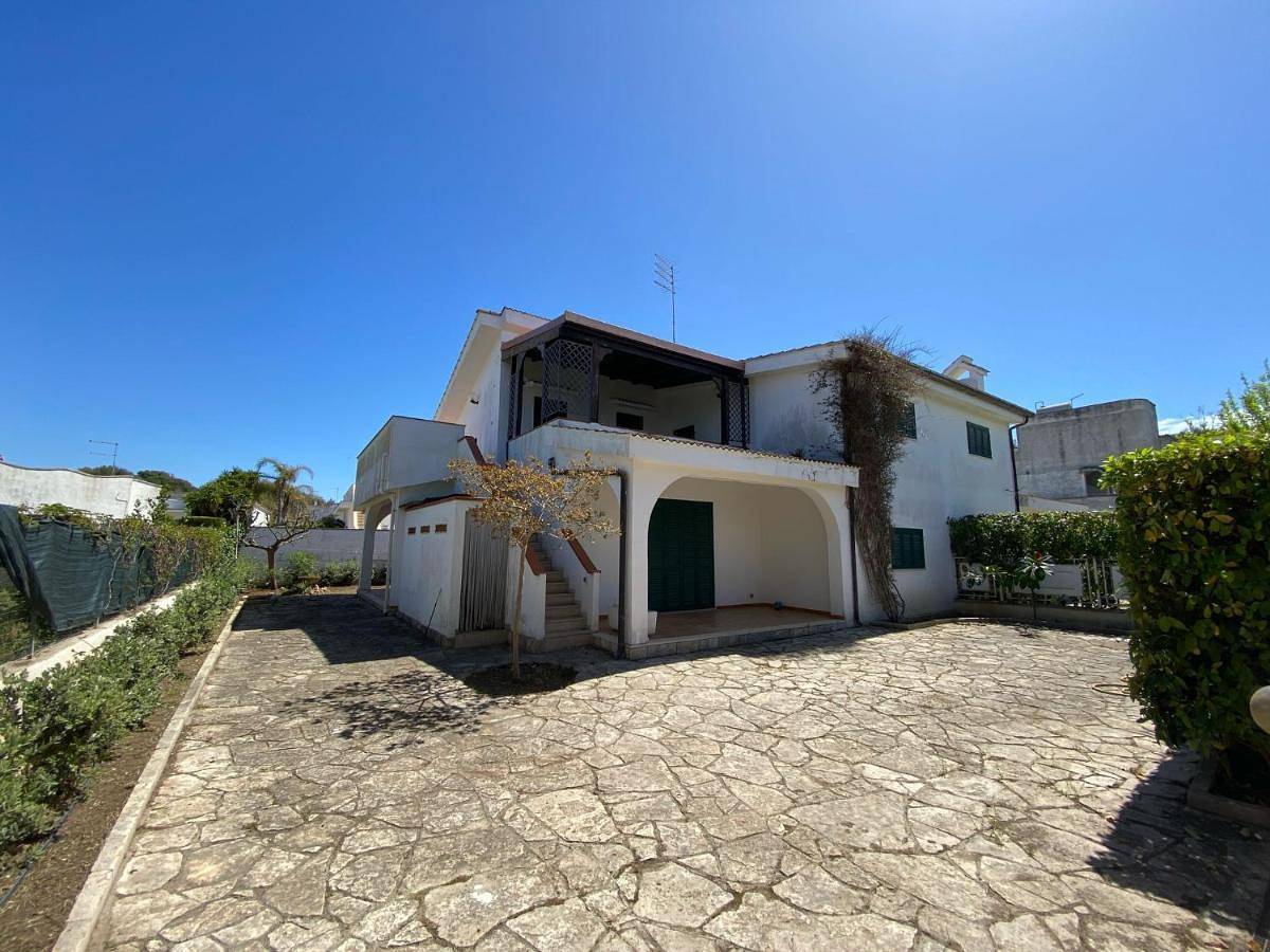 Two-Bedroom Villa in Campomarino (Pouilles), Golfe de Tarente