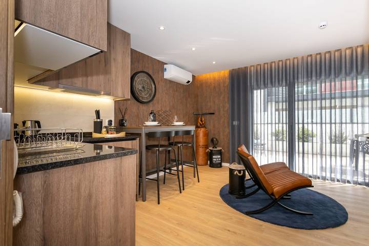 Ganzes Studio, Studio für 2 Personen mit Terrasse in Marinha Grande, Leiria District