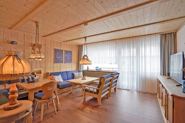 Ferienwohnung für 4 Personen, mit Balkon in Nesselwang