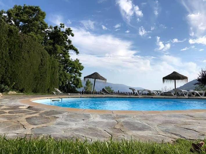 Casa rural para 3 personas, con jardín y piscina, Se admiten mascotas en Capileira - 3