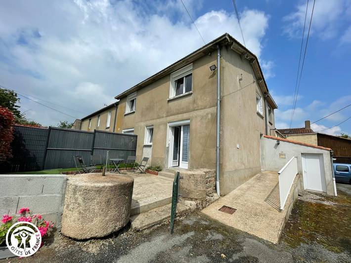 Gîte pour 6 personnes, avec terrasse