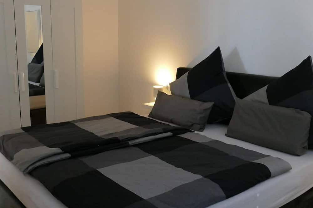 Ganze Wohnung, Penthousewohnung am Park - Appartement/Fewo, Dusche oder Bad, Wc, 2 Schlafräu in Emmelshausen, Hunsrück
