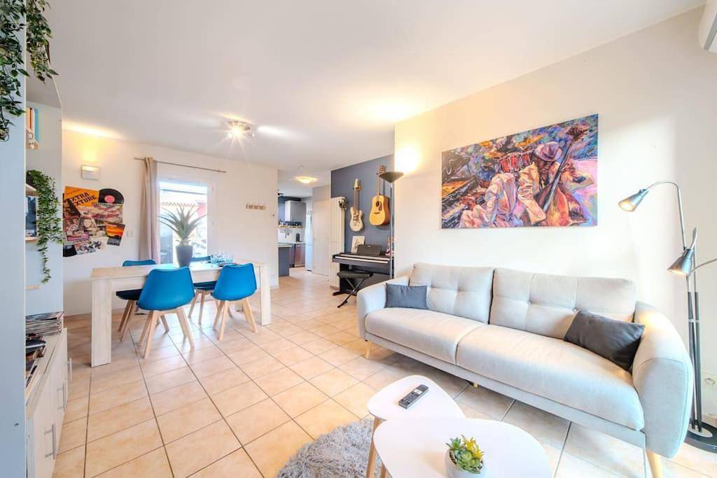 Appartement entier, One-Bedroom Apartment in Saint-Gély-du-Fesc, Côte méditerranéenne (France)