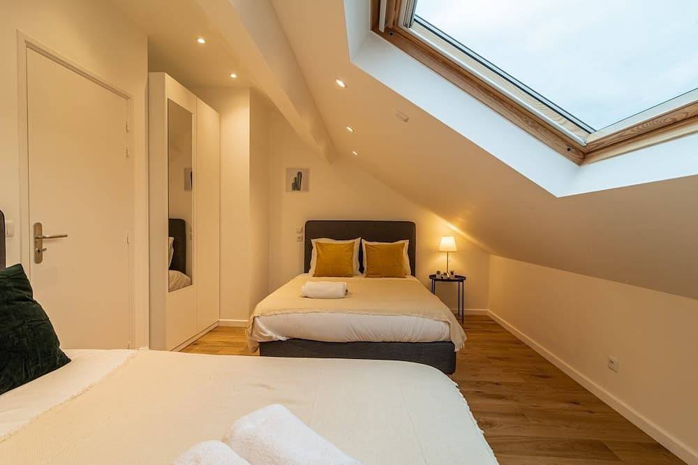 Entire apartment, Lille Centre - Nice, cozy and functional ap. in Wazemmes (Lille), Lille