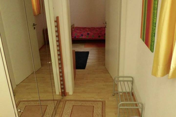 Ferienwohnung für 3 Personen, mit Garten und Terrasse am Starnberger See - 2