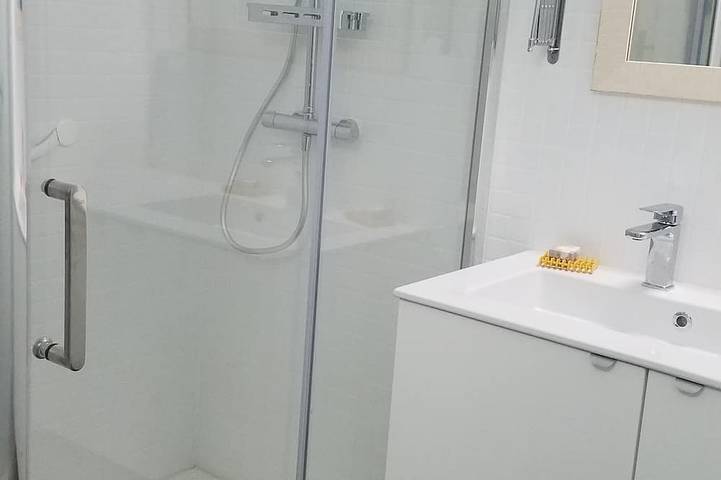 Gîte pour 5 personnes, avec jardin et terrasse dans Casino De Cassis - 4
