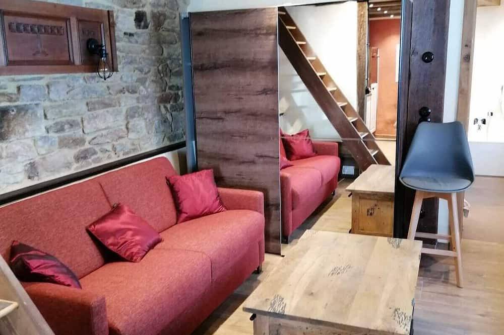 Ganze Wohnung, Gemütliche Ferienwohnung im Liebevoll Renovierten, Ältesten Fachwerkhaus in Bad Münster am Stein-Ebernburg, Bad Kreuznach