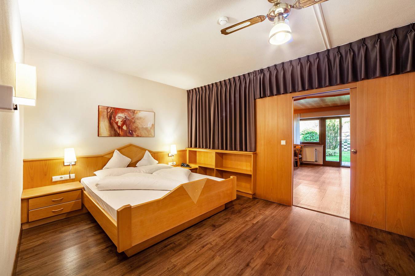 Appartamento intero, Appartamento "Alpenhof Lodge Butterblume iii" con vista sulle montagne, piscina e sauna tessile in Saltusio, San Martino in Passiria