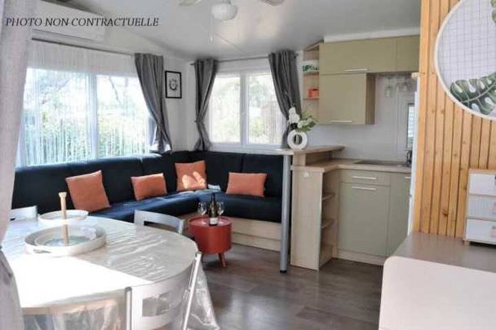 Mobil home pour 4 personnes à Castelnau-de-Guers - 2