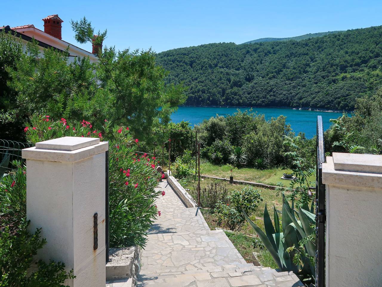 Ganze Wohnung, Dina in Duga Luka, Ostküste Istrien