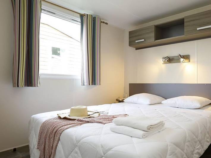 Flower Camping Le Kerleyou - Mobilhome 4 personnes - Mobil-home Standard 26m² - 2 chambres - terrasse semi-couverte - Tv 4 pers. in Douarnenez, Iroise