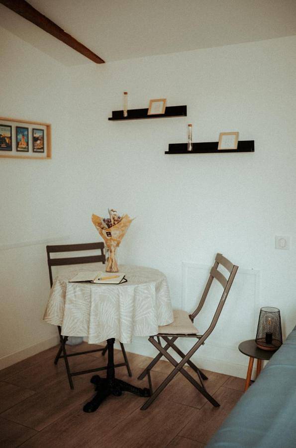 Gîte pour 2 personnes, avec jardin et terrasse, animaux acceptés à Cieurac - 3