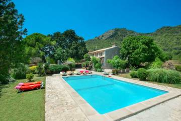 Villa in Pollença, Serra de Tramuntana für 8 