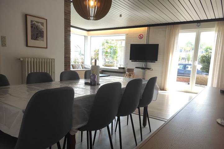 Ferienhaus für 12 Personen, mit Garten, mit Haustier in De Panne