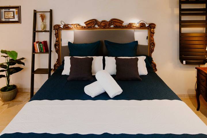 Studio für 2 Personen, mit Whirlpool in Gard - 4