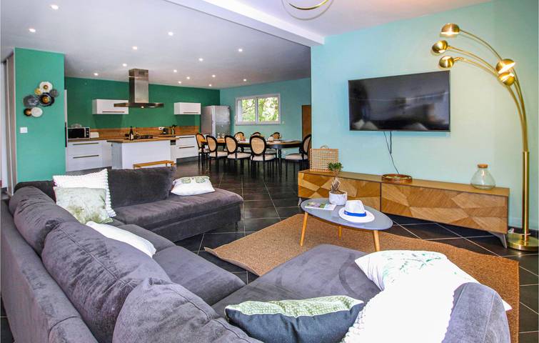 Appartement moderne avec piscine et parking, à 1,5 km de Suze-la-Rousse in Suze-la-Rousse, Région de nyons