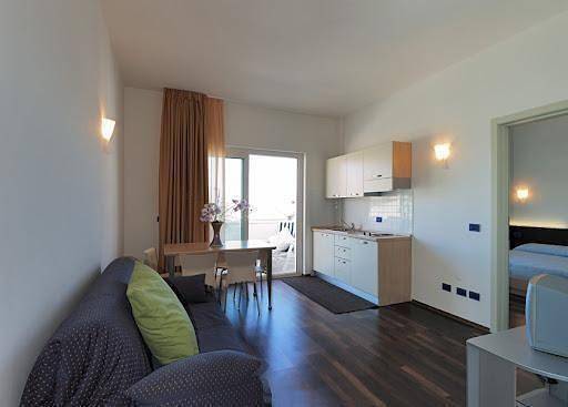 Entire holiday apartment, Flat in Alba Adriatica with parking in Alba Adriatica, Teramo Province