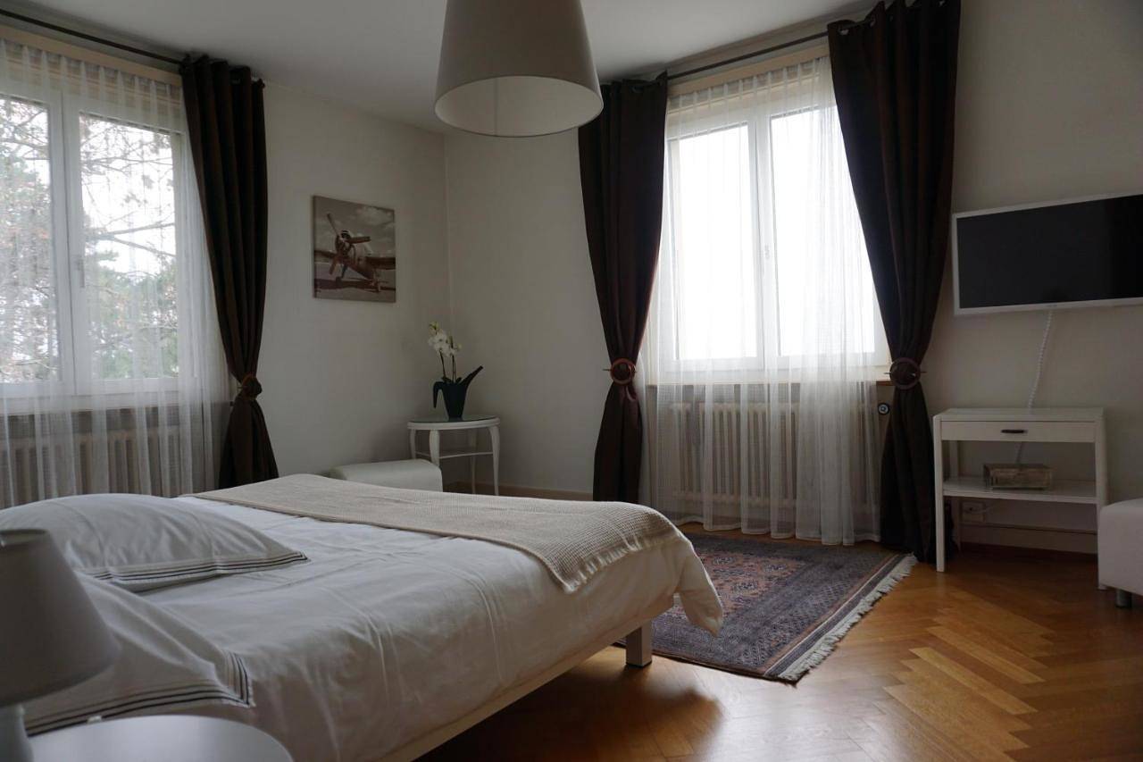 Appartement entier, Apartment with Lake View in Neuchâtel, Lake Neuchâtel
