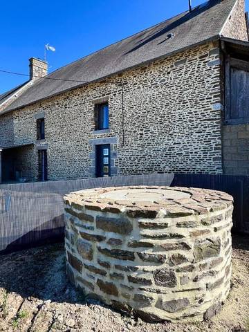 Gîte pour 12 personnes, avec jardin et jacuzzi, animaux acceptés à Montanel