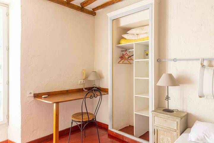 Appartamento intero, Studio 103-Monolocale-Standard-Bagno privato con vasca-Vista mare parziale in Cros de Cagnes, Cagnes-sur-Mer