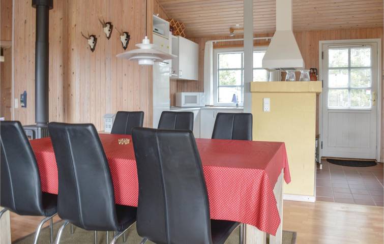 Feriehus for 6 personer med terrasse in Sæby, Nordøstjylland