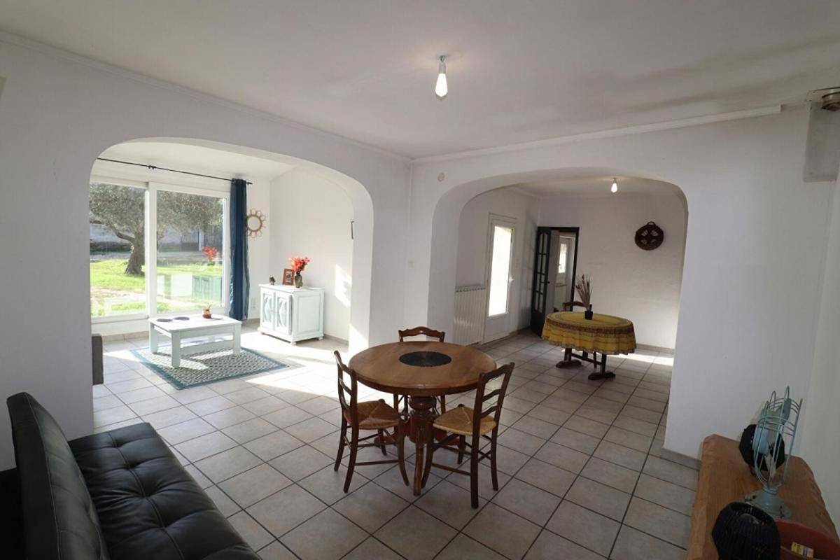 Appartement entier, Villa des Songes Provençal - Tavel, Gard, France in Tavel, Région de Nîmes