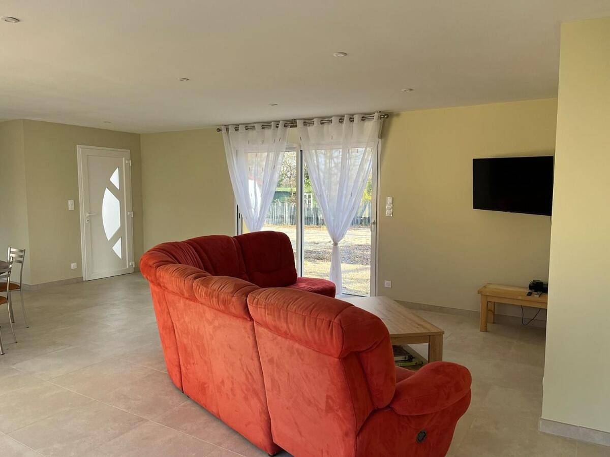 Three-Bedroom House in Millançay, Sologne