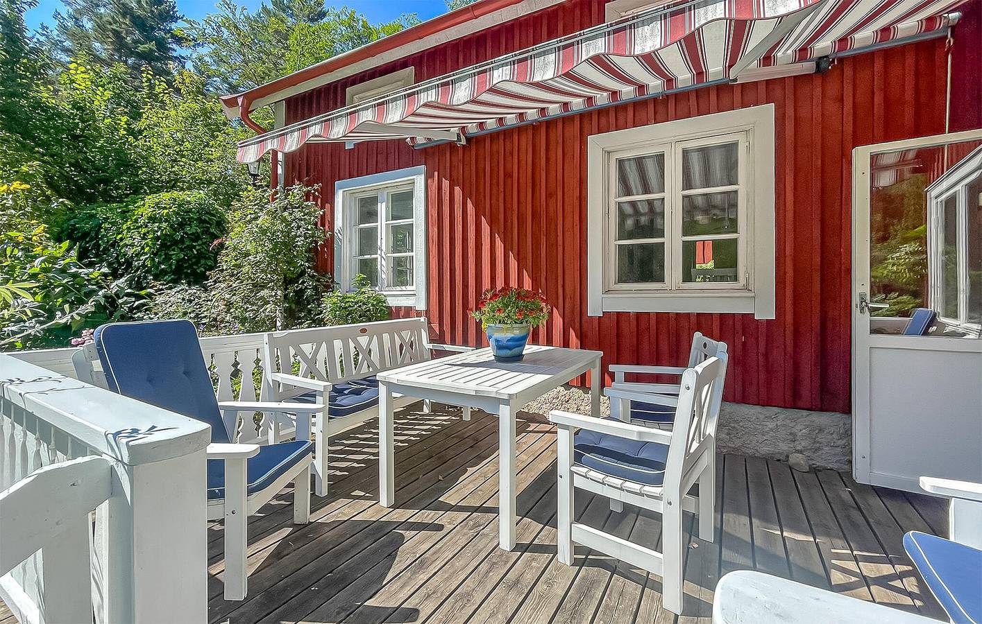 Hus för 5 Personer med trädgård in Åmål (Kommun), Vänern
