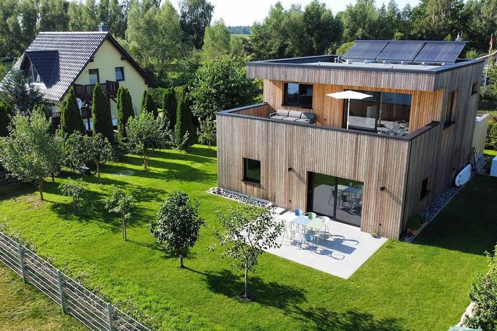 Luxuriöses Ferienhaus Direkt am Peenestrom in Ziemitz, Sauzin