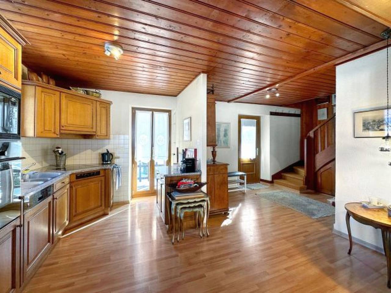 Ferienhaus für 10 Personen mit Terrasse in Salvan, Martigny - Val de Bagnes & Umgebung