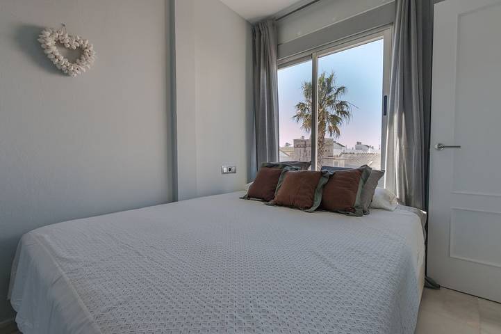 Ganze Wohnung, Modernes Loft mit Blick auf Altstadt Tarifa in Playa de Los Lances, Tarifa