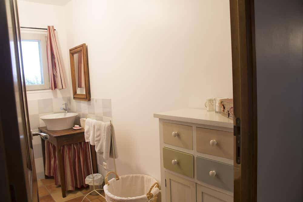 Appartement entier, La Loge Les Béberts in Vaison-la-Romaine, Parc naturel régional du Mont-Ventoux