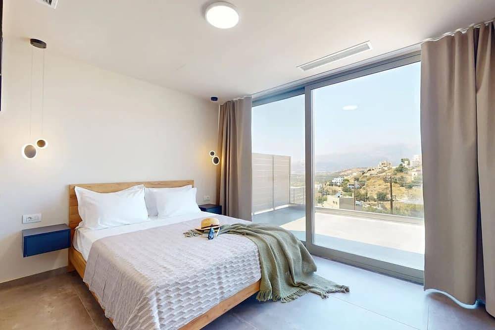 Cretan serenity Awaits: Elegant Mountain-View Villas with Private Pool in Kamilari, Iraklio-Heraklion und Umgebung