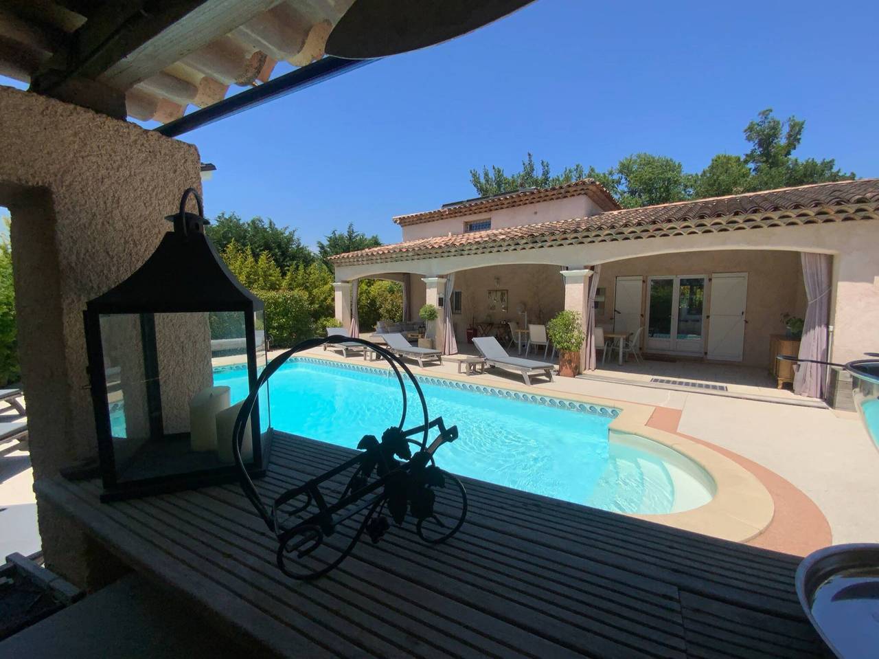 Appartement entier, Villa 140m²& Loft50m² climatisés, piscine, Fitness proche Cannes, Fréjus, Grasse in Montauroux, Côte méditerranéenne (France)