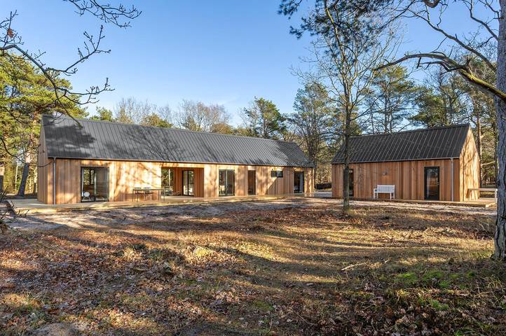 Ferieudlejning for 10 personer, med Terrasse på Læsø