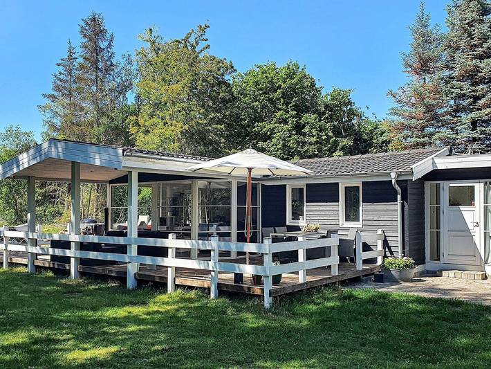 Ferienhaus für 6 Personen, mit Sauna und Garten sowie Terrasse, kinderfreundlich auf Seeland - 4