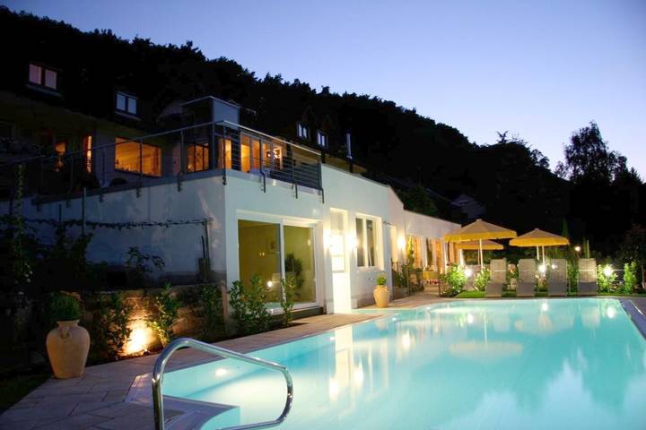 Hotel für 2 Personen, mit Terrasse und Garten sowie Pool und Sauna