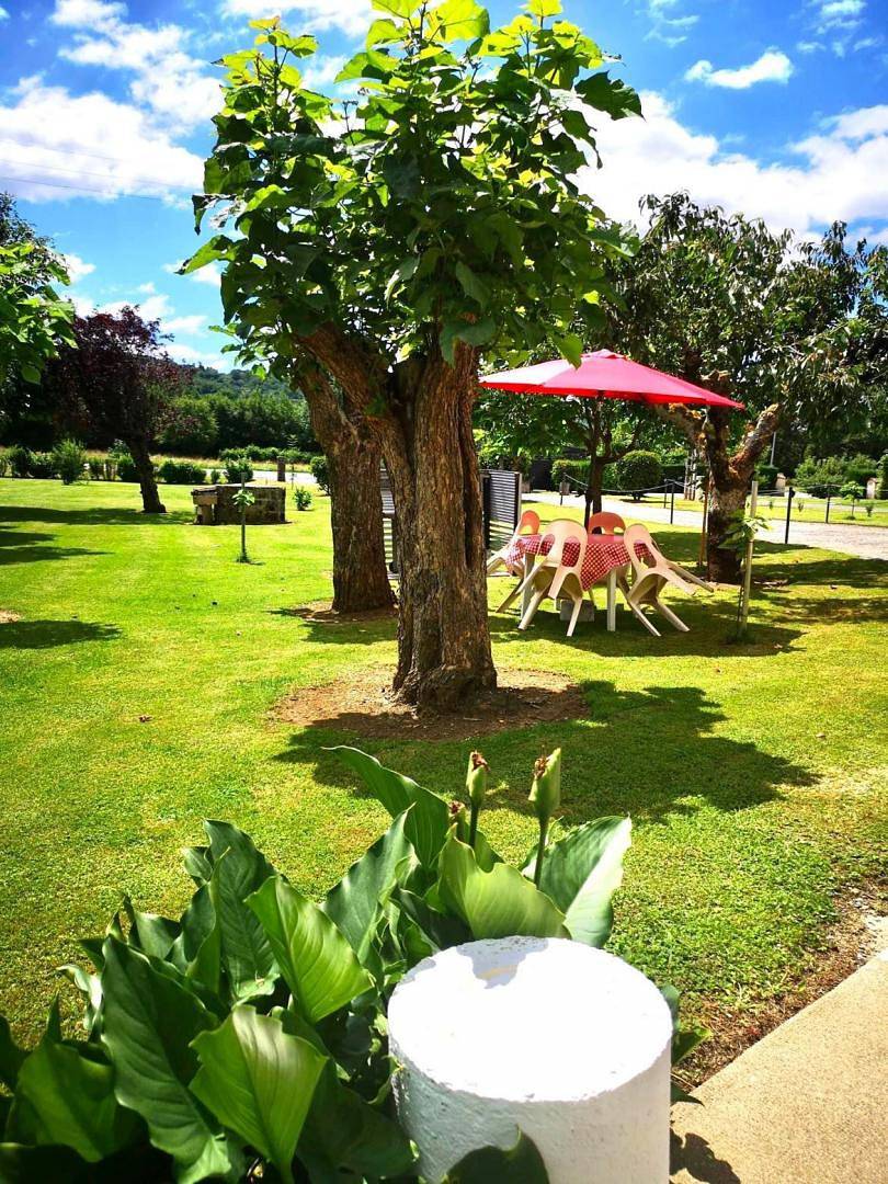 Gîte für 6 Personen mit Terrasse in Figeac, Lot