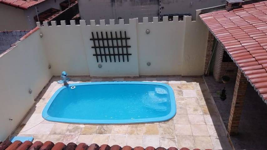 Casas e apartamentos de temporada para 10 pessoas, com terraço e piscina em Parnamirim