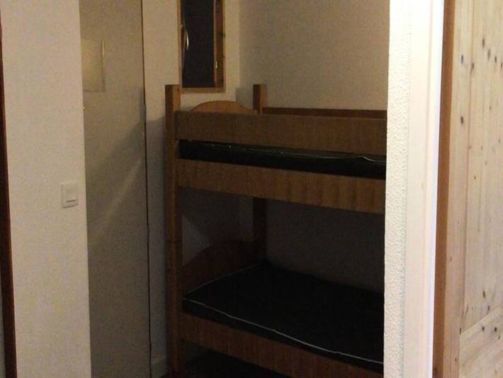 Gîte pour 8 personnes, avec piscine, animaux acceptés à Saint-Jean-d'Arves - 4