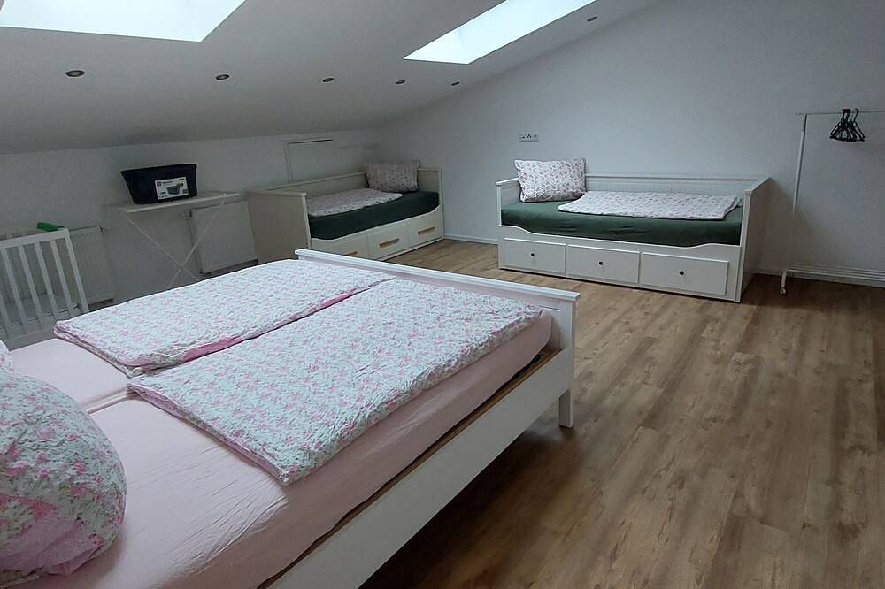 Ganze Wohnung, 5 person vacation apartment on the farm♡ in Mörlenbach, Bergstraße