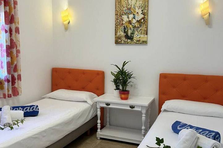 Villa pour 8 personnes, avec jardin et balcon à Miami Platja - 2