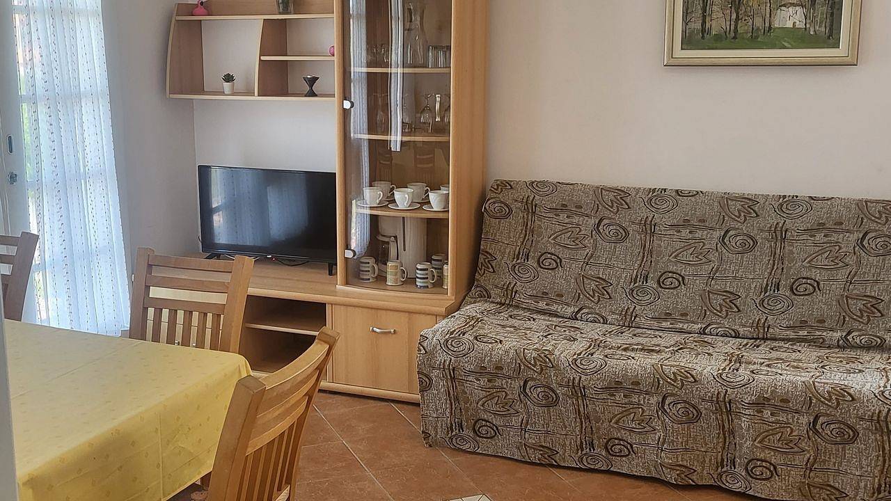 Entire holiday apartment, Ferienwohnung für 5 Personen (45 m²) in Slano in Slano, Dubrovnik-Neretva