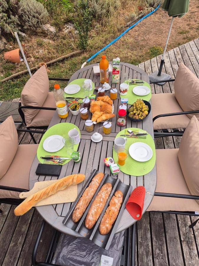 Chambre d’hôte pour 2 personnes, avec piscine ainsi que vue et jardin dans le Lot-et-Garonne - 3