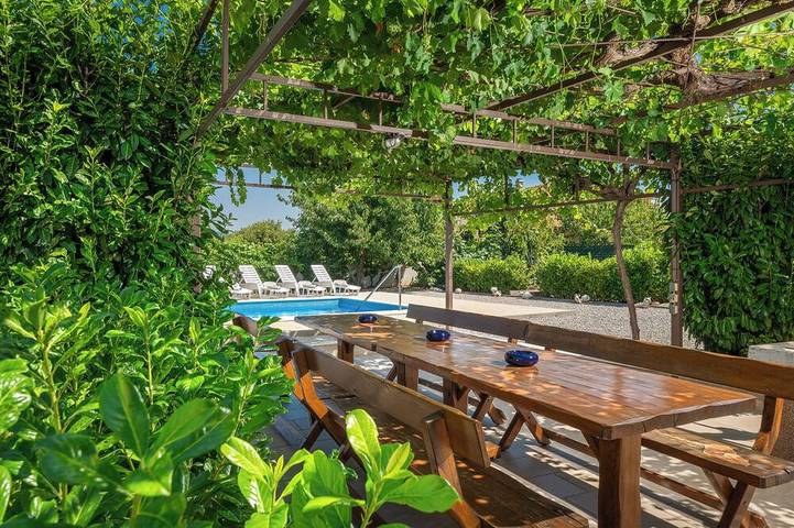 Villa für 18 Personen, mit Garten und Balkon - 1