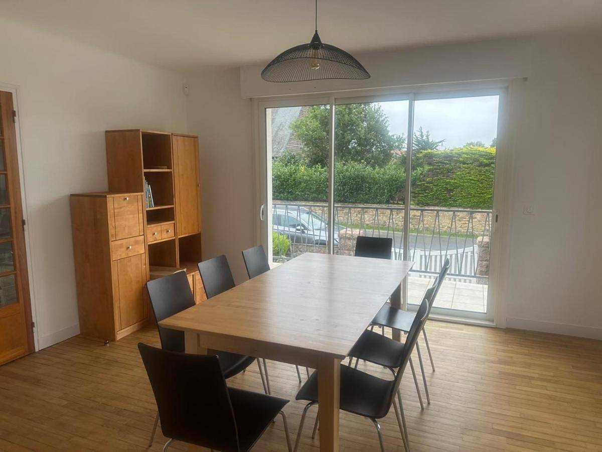 Three-Bedroom Villa in Perros-Guirec, Rosa Granitküste