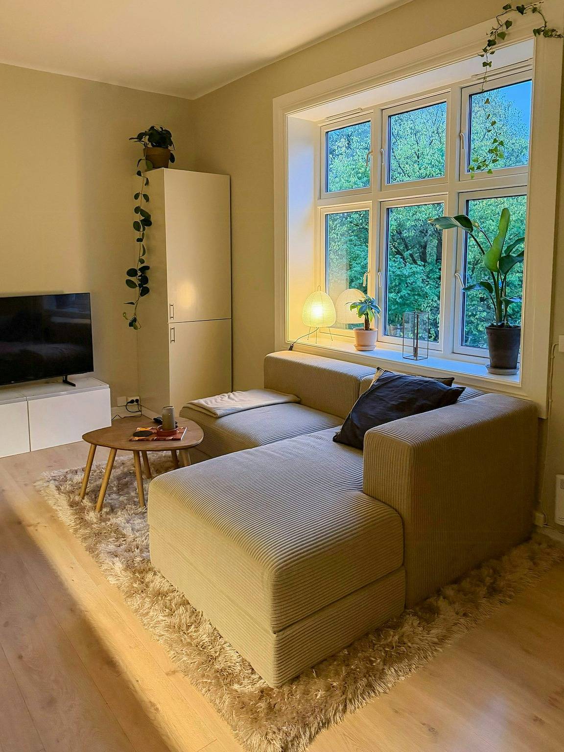 Entire apartment, Apartment with fireplace by Torshovparken in Sagene, Oslo