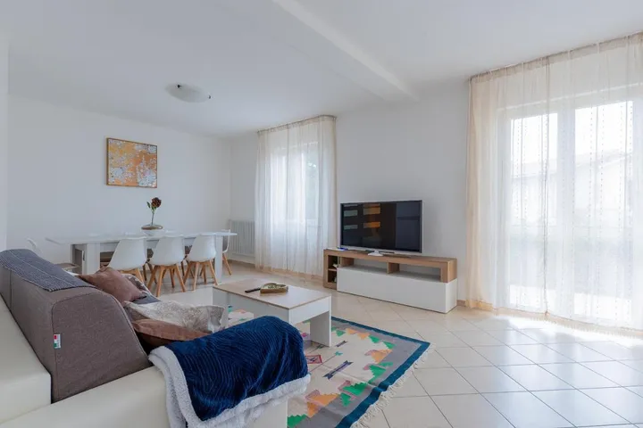 Casa vacanza per 6 persone, con giardino - 1